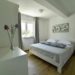 Villa Mb