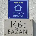 Villa Mb *